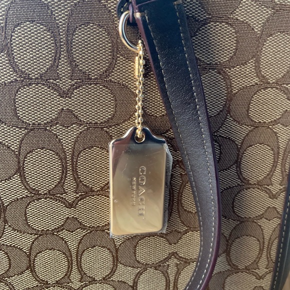Coach Bag 😍 - Picture 2 of 6
